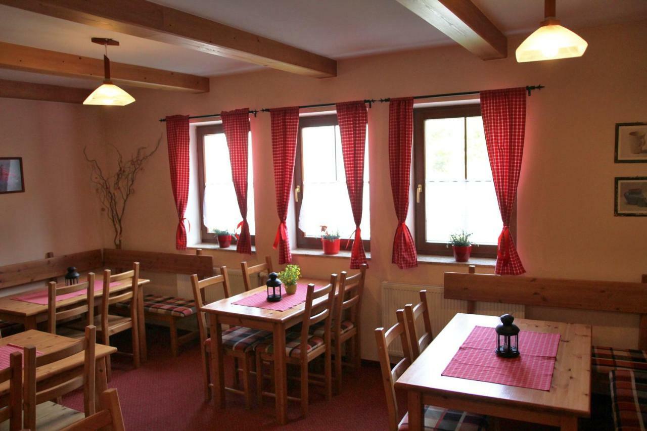 Schneeberg Apartmany Boží Dar Esterno foto