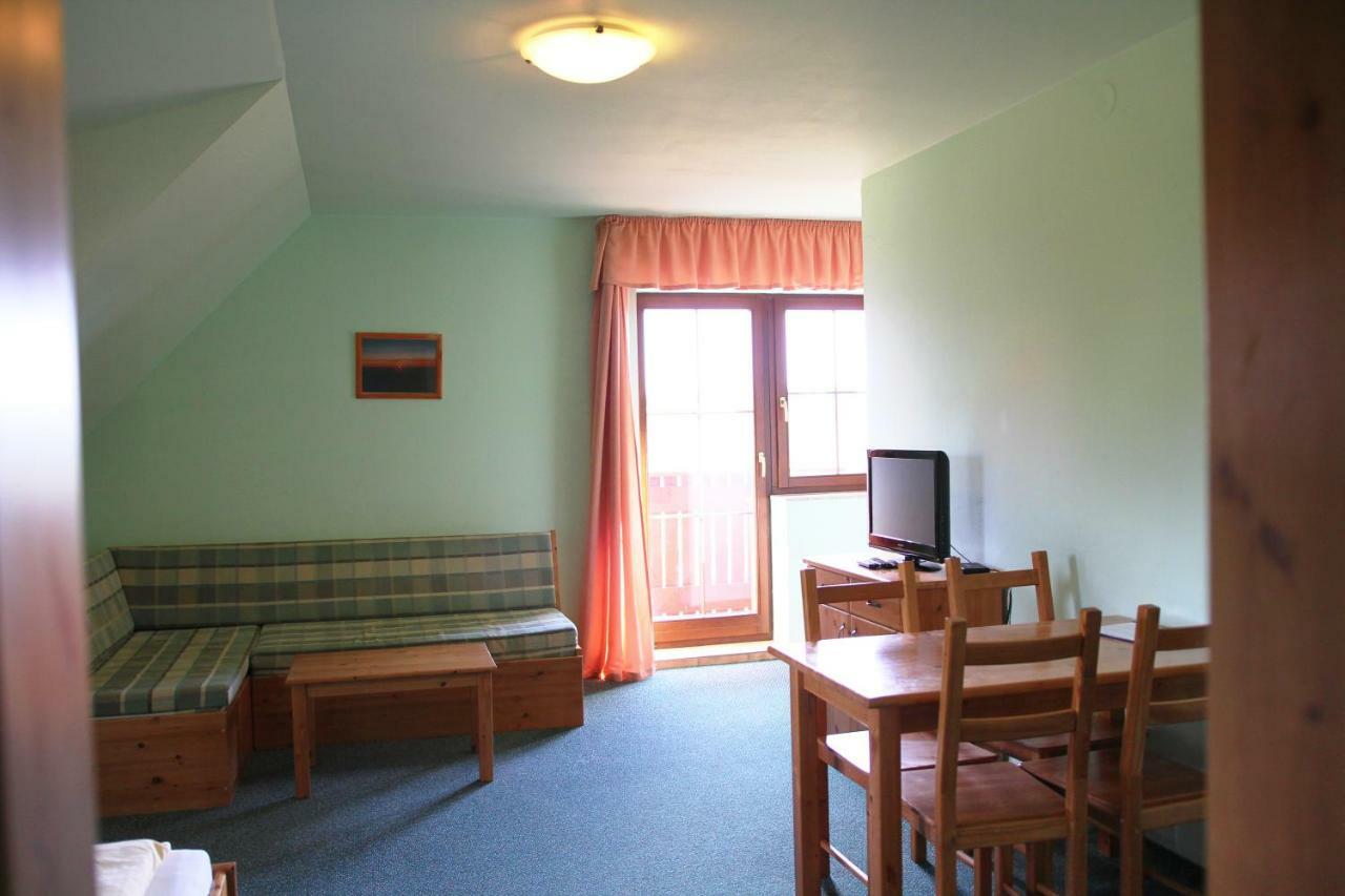 Schneeberg Apartmany Boží Dar Esterno foto