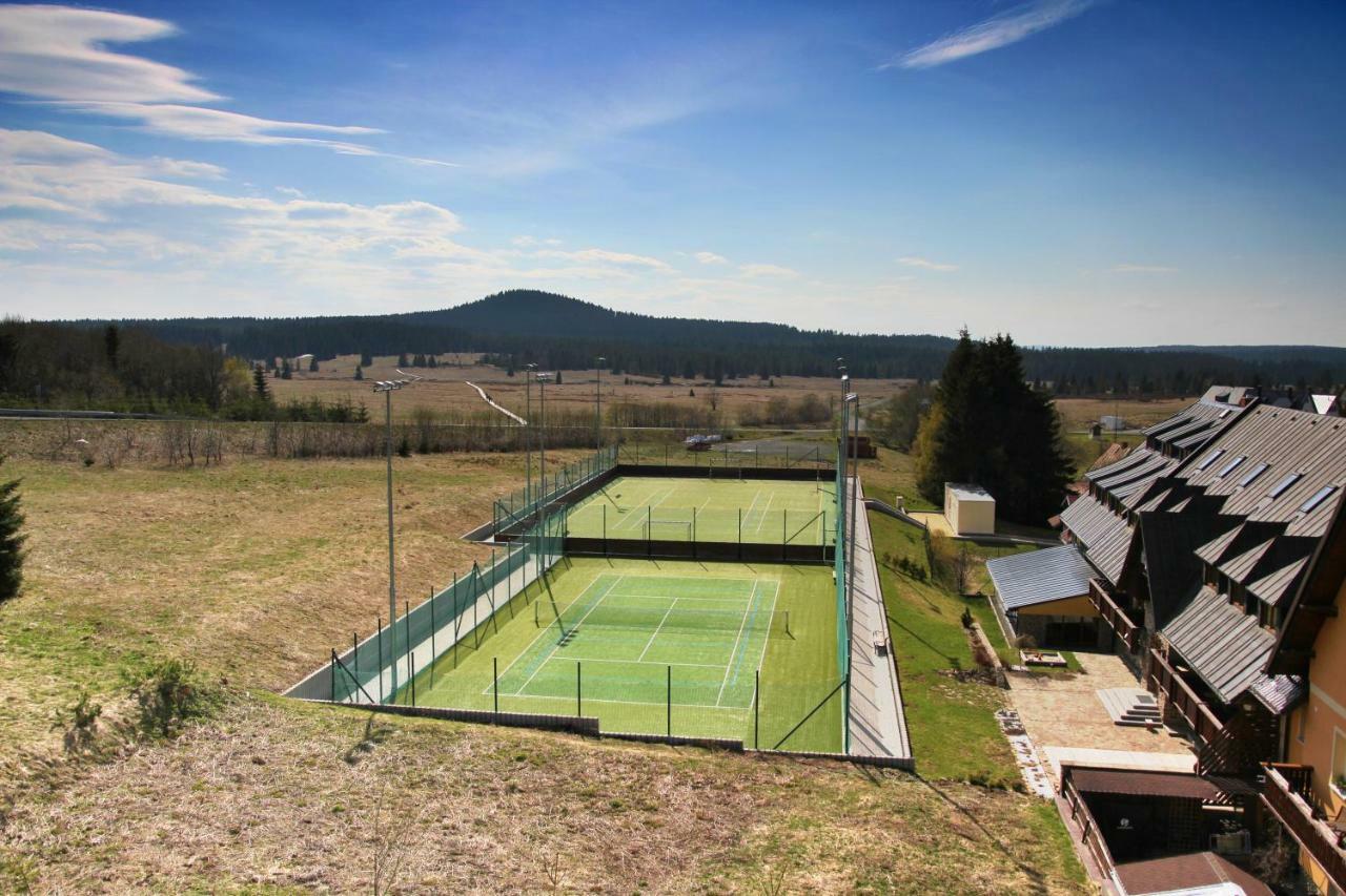 Schneeberg Apartmany Boží Dar Esterno foto